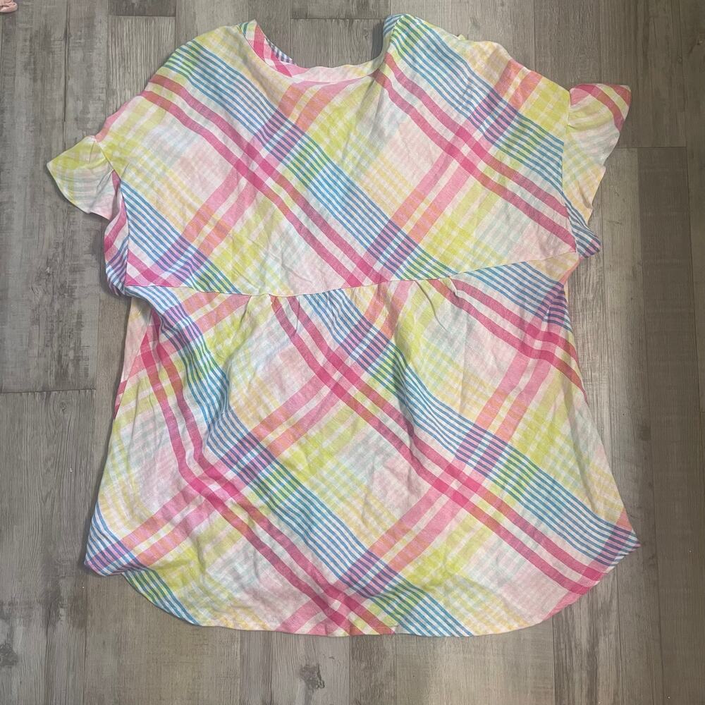Crown & Ivy Women's Dolman Sleeve Split Neck Plaid Top size Medium - Picture 12 of 13